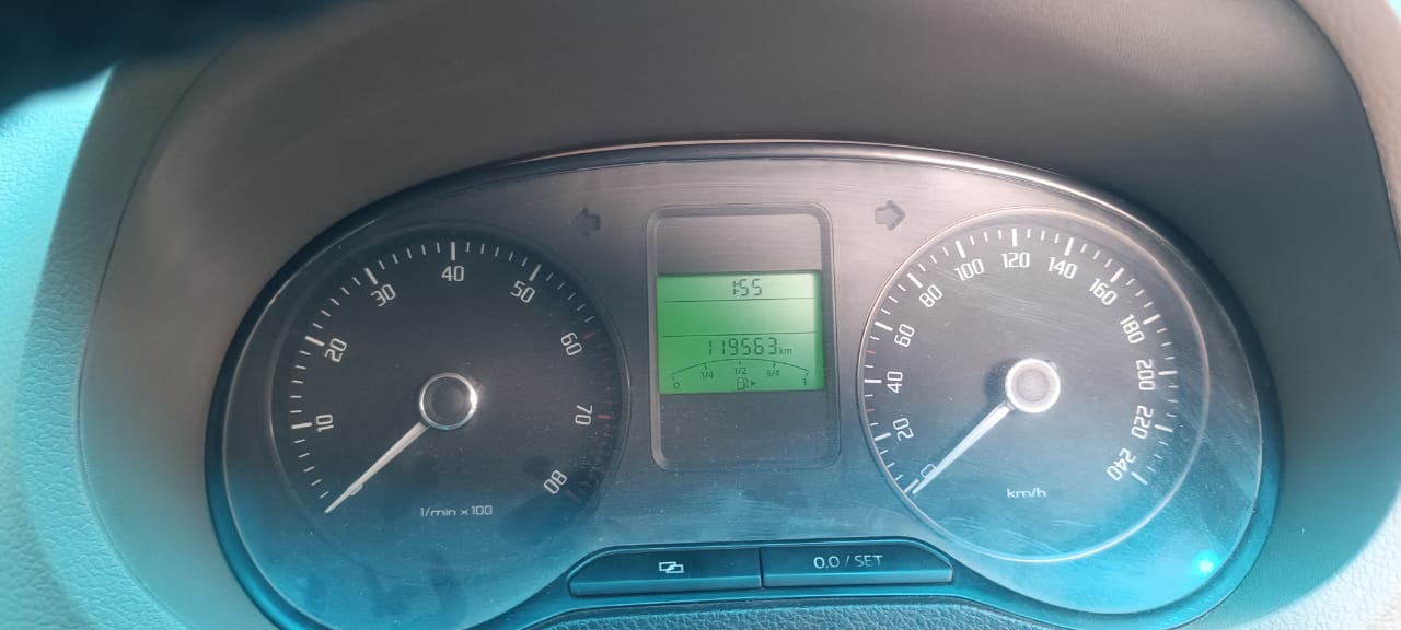Skoda Rapid(2011-2014) Elegance 1.6 Mpi Mt