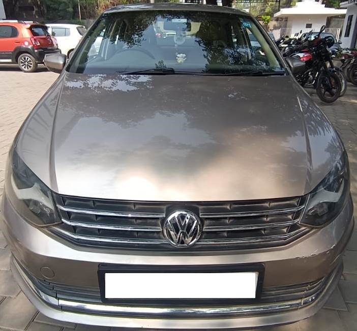 Volkswagen Vento(2015-2019) Highline Diesel At