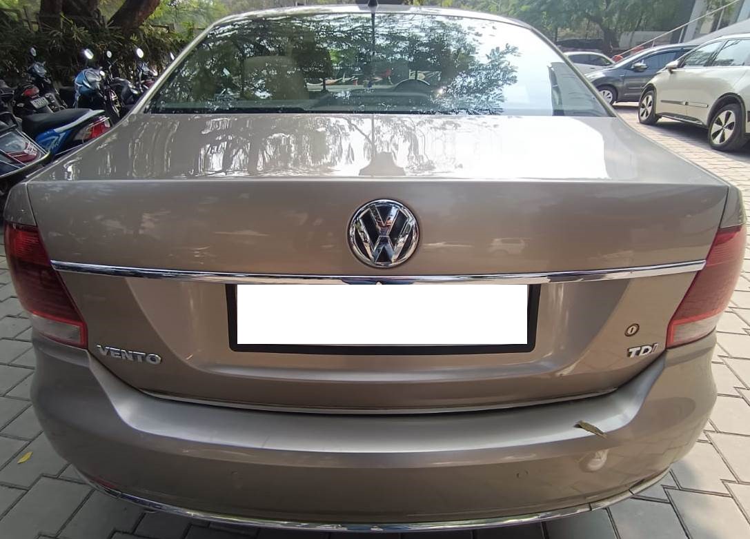 Volkswagen Vento(2015-2019) Highline Diesel At