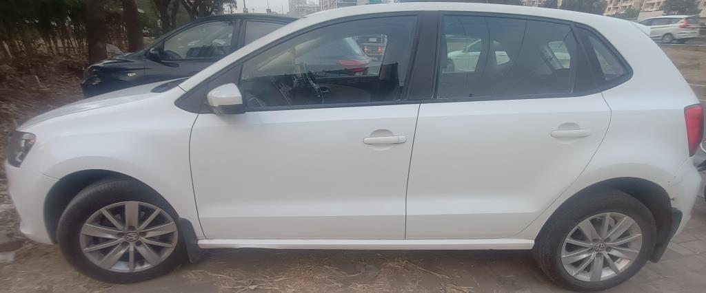 Volkswagen Polo(2014-2015) Highline 1.2l P