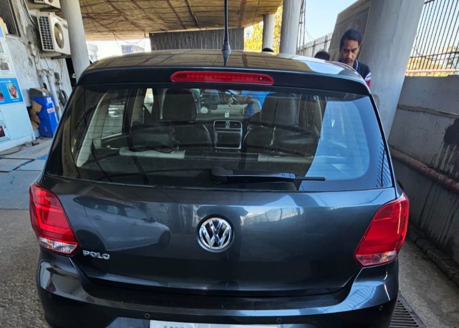 Volkswagen Polo(2010-2012) Highline 1.2l D