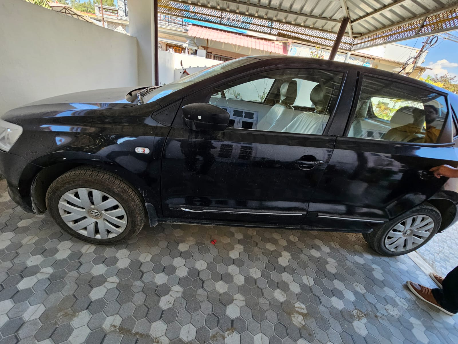 Volkswagen Polo(2010-2012) Highline 1.2l D
